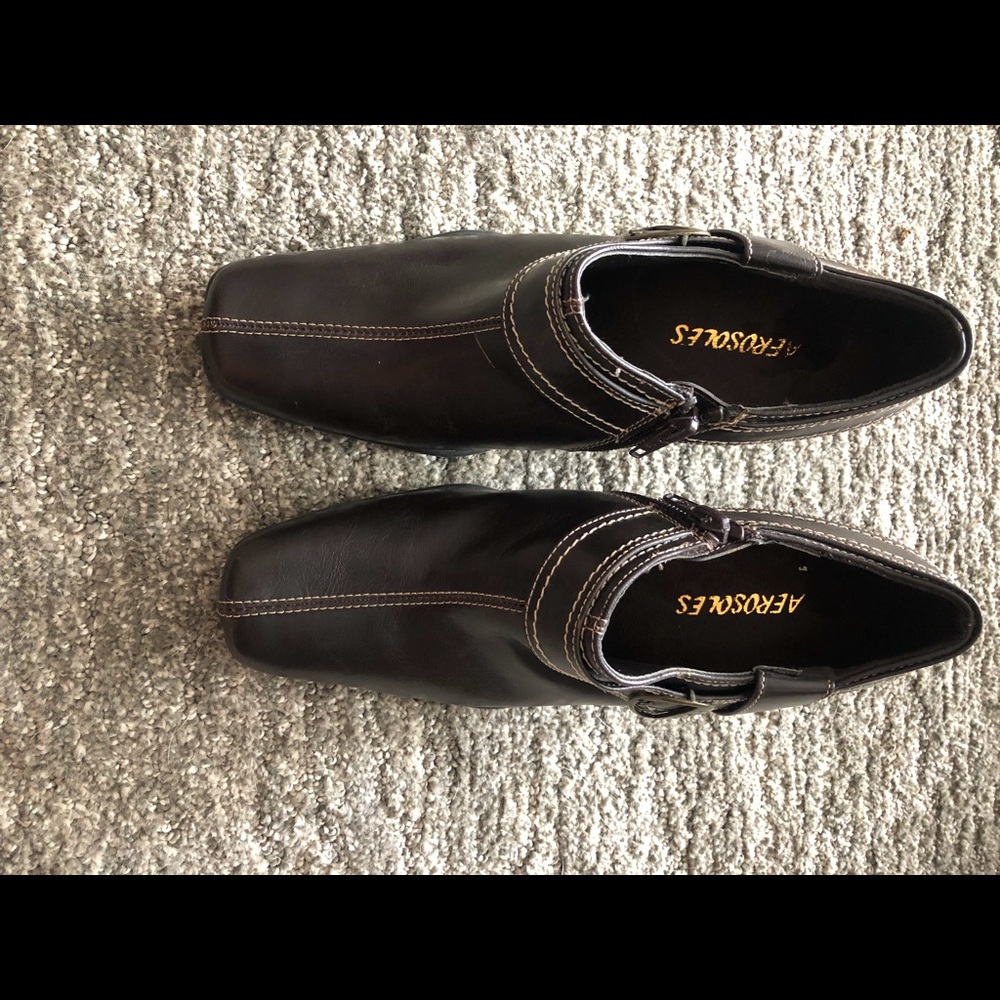 Aero soles brown leather 3in heels, size 6 1/2